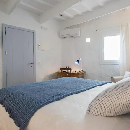Anhel Hotel 3*