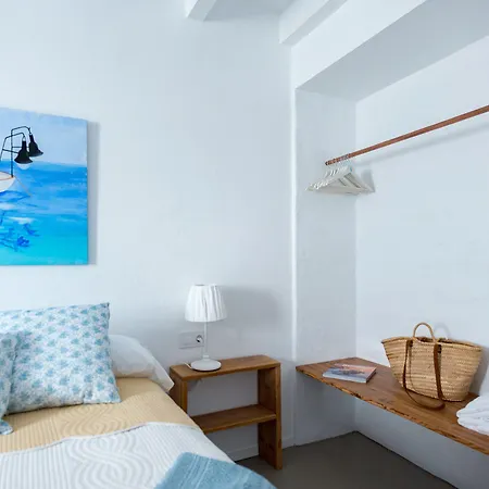 Anhel Otel Ferreries